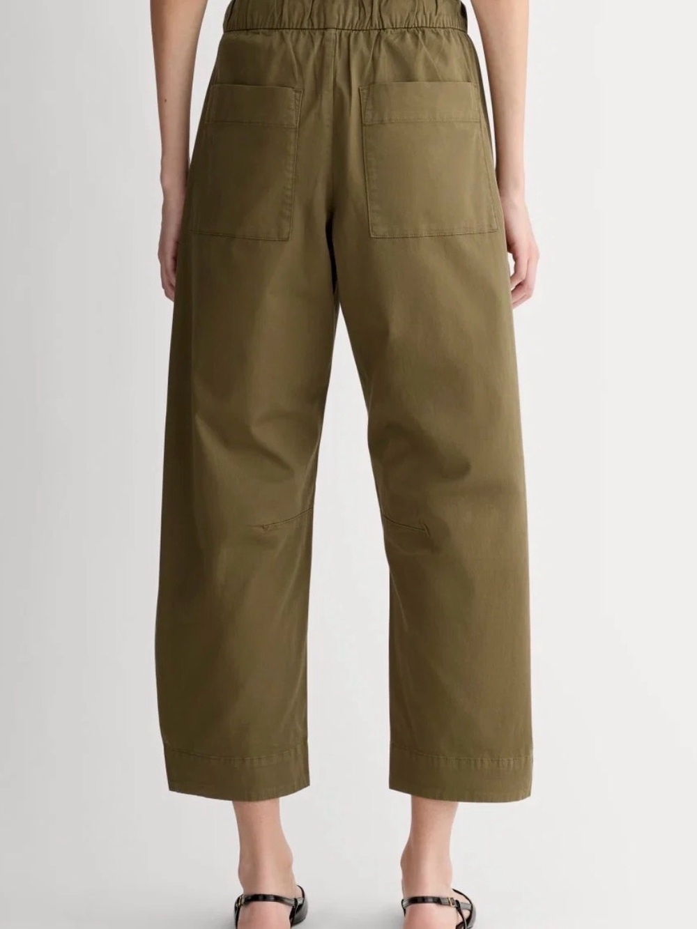 Everlane Easy Barrel Pants in Kalamata - Picture 3 of 10